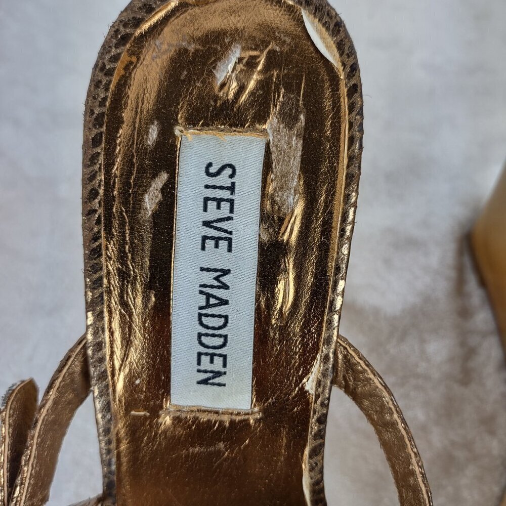 Steve Madden (Leona) Bronze Snakeskin Print 4 Inch Strappy Wedges Size 7 - Picture 2 of 12